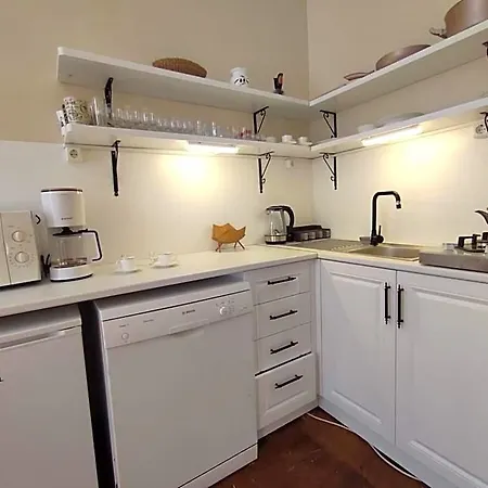 And Cozy Flat In Taksim 2* איסטמבול